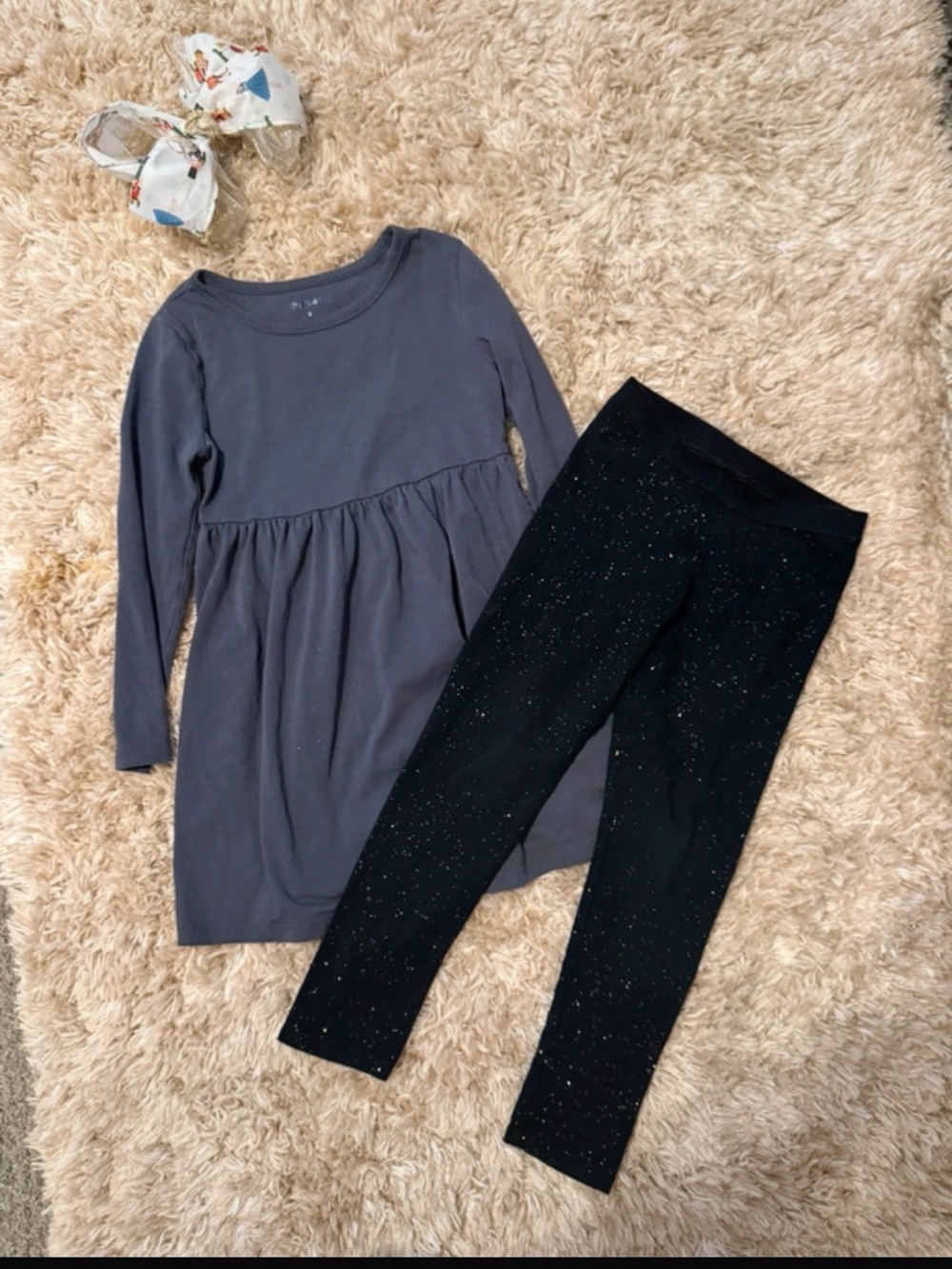Oldnavy girls 2pc set long sleeve dress w/ cat & Jack glitter leggings 3T